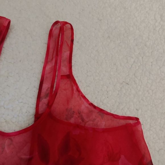 Lord & Taylor PJ Set - Picture 7 of 9